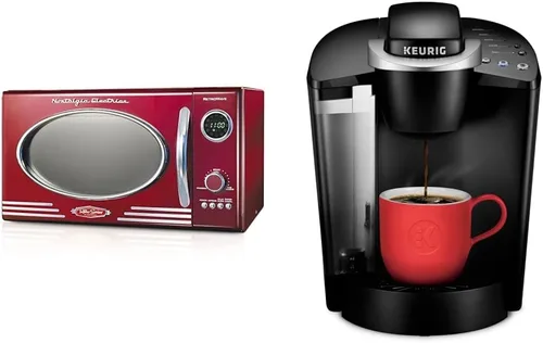 Nostalgia Horno microondas retro para encimera, grande, 800 W, 0.9 pies cúbicos, 12 cápsulas de cocción preprogramadas y Keurig K-Classic, cafetera