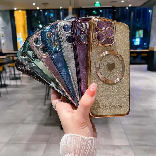 Vista 5 de Funda para iPhone 14 Pro Max con purpurina magnética compatible con MagSafe, funda transparente con corazón de amor, protección de cámara, chapado