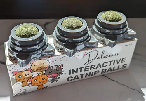 Vista 9 de XanderPets USA - Bolas de hierba gatera que se adhieren a la pared - Nips de gato orgánico - Bolas mágicas para gatos - Planta de hierba gatera