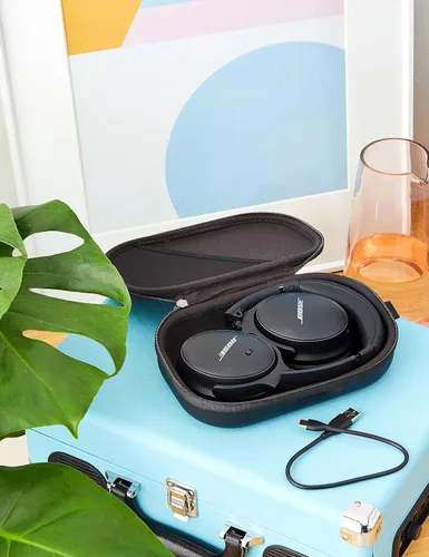 Vista 2 de Bose QuietComfort 45 - Auriculares inalámbricos con cancelación de ruido con Bluetooth, color negro triple