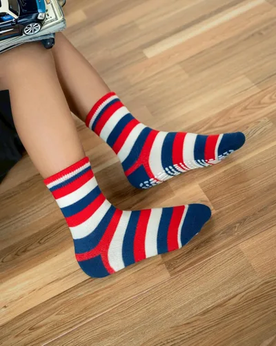 Vista 5 de RATIVE Calcetines antideslizantes antideslizantes con agarres para bebés, niños pequeños y niños pequeños