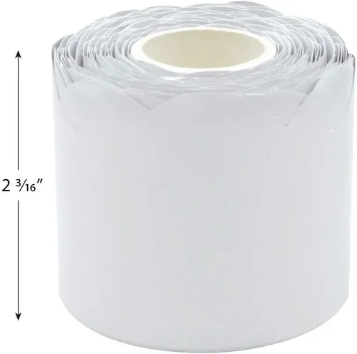 Vista 6 de Teacher Created Resources Borde enrollado festoneado blanco – 50 pies – Decora tablones de anuncios, paredes, escritorios, ventanas, puertas