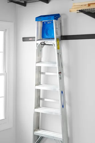 Vista 8 de Rubbermaid FastTrack - Gancho de escalera para garaje y pared, soporte de pared y organización resistente para el hogar, garaje, pared, cobertizo