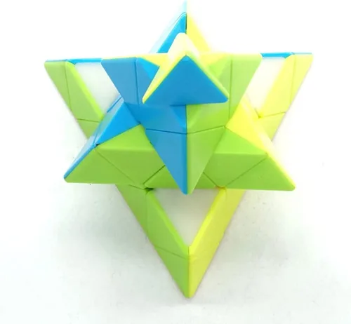 Vista 2 de Cubo piraminx 4x4 pirámide 4x4x4, cubo mágico de velocidad sin calcomanías, triángulo, rompecabezas, rompecabezas para niños