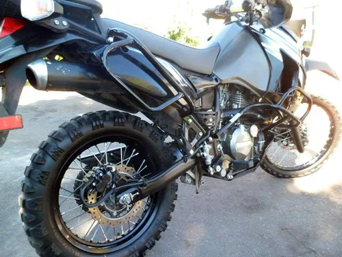 Vista 6 de Protecciónes de barras laterales de choque de autopista COPART para Kawasaki Klr650 1987-2018 (trasera)