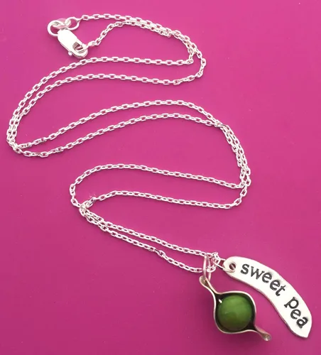 Vista 2 de Sweet Pea Peapod Necklace
