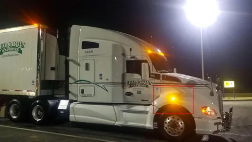 Vista 8 de Xotic Tech - Lámparas LED de señal de marcador lateral con lente transparente, compatible con Kenworth T680 T700 T880 Peterbilt 567, ámbar 3-SMD