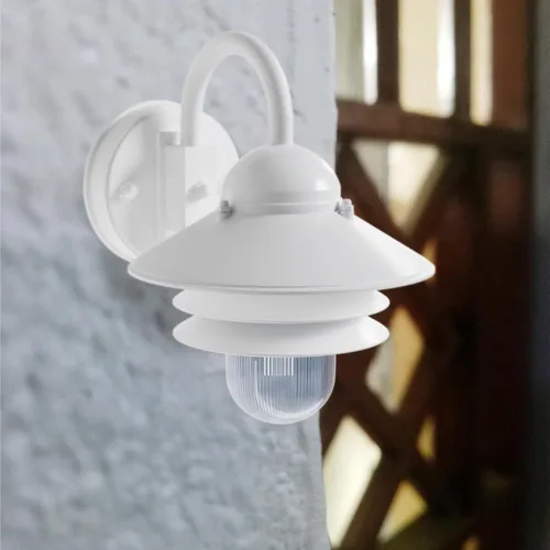 Vista 9 de KastLite Aplique Náutico de Pared para Exteriores - Farol Costero No Metálico Resistente al Óxido e Impermeable - Luminaria Certificada UL