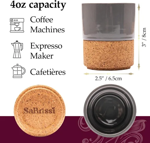 Vista 3 de Juego de 2 tazas dobles grises para café expreso, base aislante de corcho extraíble, taza de café de cerámica moderna de 4 onzas con funda de corcho