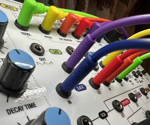 Vista 4 de Heinakroon Cables de conexión CV multicolores de perfil bajo en ángulo/recto de 0.138 in - NO para guitarras - Cables de conexión modulares