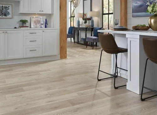 Vista 2 de Base de pared de vinilo blanco de 2-1/2 pulgadas x 20 pies, base de pared sin pegamento, duradera y flexible, base de vinilo de fácil instalación