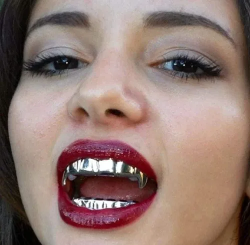 Vista 6 de Wenbin Juego de rejilla de boca desmontable Hip Hop chapada en oro de 18 quilates para la parte superior e inferior, juego de dientes personalizado