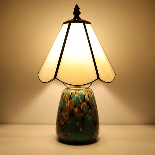 Vista 8 de Tiffany Lamp Stained Glass Mushroom Table Lamp 7X7X12 Inch Milky White Mini Night Light Glass Base Accent Light Suitable for Bedside Table Bedroom