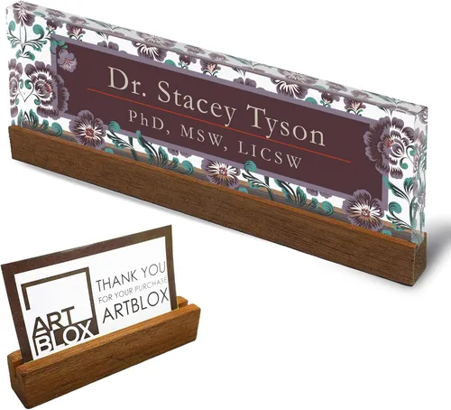 Vista 26 de Artblox - Placa de nombre personalizada para escritorio Diseño de flores de violetas sobre cristal acrílico transparente Placa de nombre
