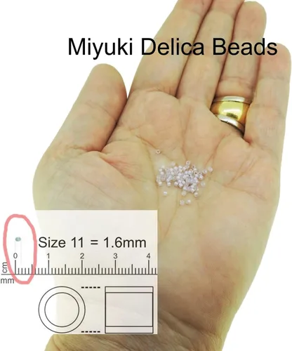 Vista 2 de Miyuki Delica Seed Beads 11/0 - Alabastro rosa con forro plateado DB625 - 0.25 oz por Miyuki