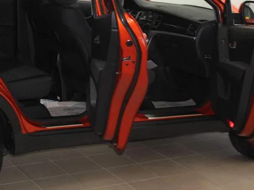 SsangYong Korando 2010-2018 - Protector de placa de desgaste para el umbral de la puerta, 4 piezas, de acero inoxidable