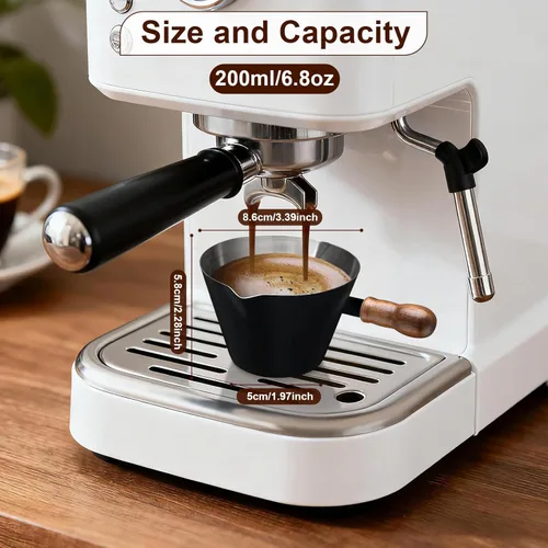 Vista 2 de Amrules Tazas de café expreso negras, taza de medición de café de 7 oz/200 ml con asa de madera, taza de espresso de acero inoxidable 304 con escala