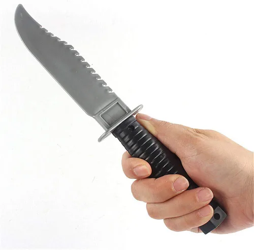 Vista 3 de Wendy Mall 3 piezas de cuchillo de plástico de juguete de tren espadas de Halloween, accesorios de fiesta de disfraces de simulación de juguete