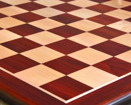 Vista 3 de Luxury Solid Wooden Chess Board – Blood Red Bud Rosewood (Padauk), 23" 60 mm Squares Handmade Premium Board