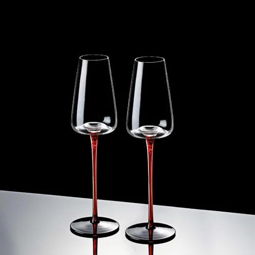 Vista 2 de Copas de champán (8.6 onzas), tallo rojo largo, base negra, cuerpo elegante, juego de 2 copas de vino de cristal de lujo, sopladas a mano, perfectas