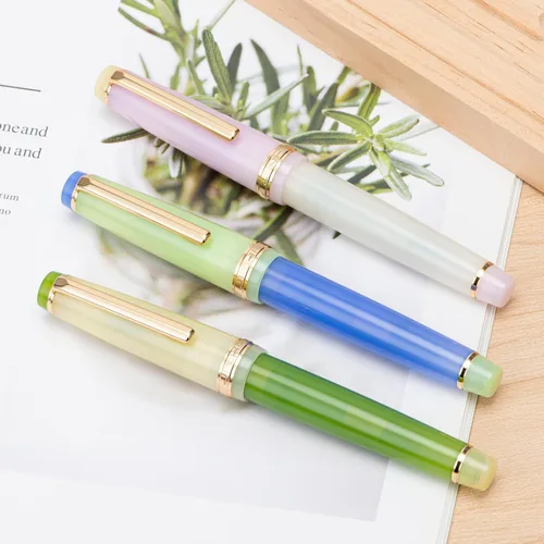 Vista 3 de Jinhao 82 Pluma estilográfica acrílica, plumín mediano de iridio con convertidor de tinta, diseño clásico de contraste de color verde macarrón