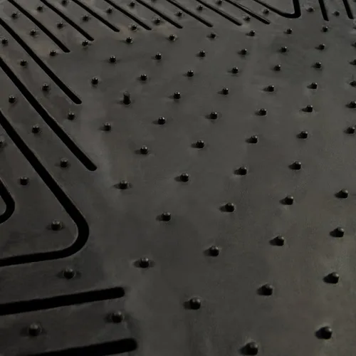 Vista 5 de Fanmats tapete para carga, resistente, de vinilo, con diseño de los Washington Capitals, con licencia de la NHL, Juego de 2 alfombrillas para coche