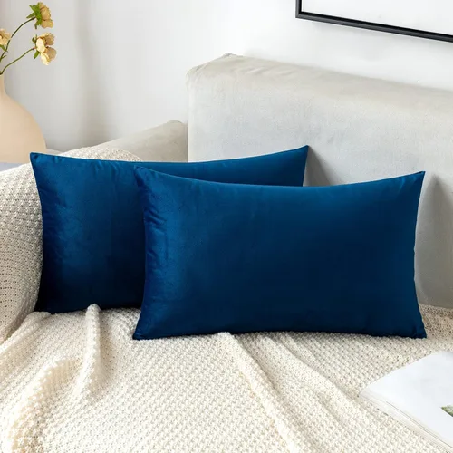 Vista 50 de EMEMA - Paquete de 2 fundas de almohada de terciopelo decorativas, fundas de cojín cuadradas suaves y sólidas para sofá, dormitorio, silla, Verde