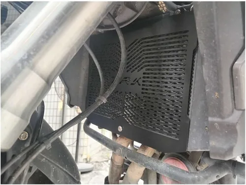 Vista 4 de Radiator Grille Guard Motorcycle Accessories Stainless Steel Radiator Guard Protector Grille Grill Cover for TRK 502 502X TRK502 2017-2023