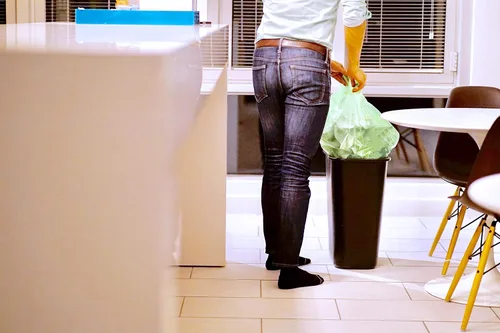 Vista 5 de Reli. Bolsas de basura compostables de 6 a 8 galones 200 unidades a granel ASTM D6400 Verde Ecológicas Para abono