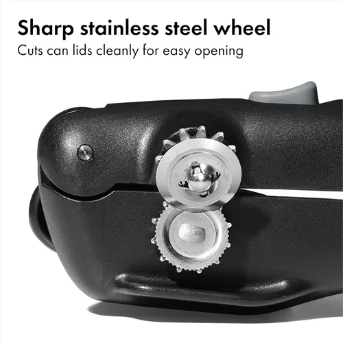 Vista 4 de OXO Good Grips Lock & Go Abrelatas, Abrelatas Manual con Brazos de Bloqueo y Botón de Liberación Fácil, Gadget de Cocina de Mano, Utensilio