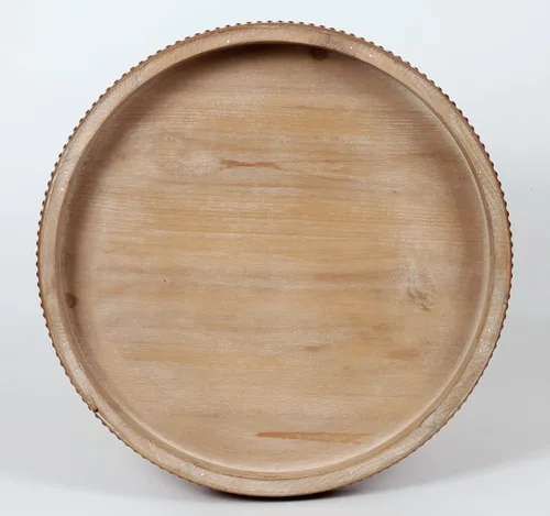 Vista 8 de Carah & Cossh Bandeja redonda de madera para servir, bandeja decorativa redonda de madera encalada, bandeja decorativa redonda rústica de granja