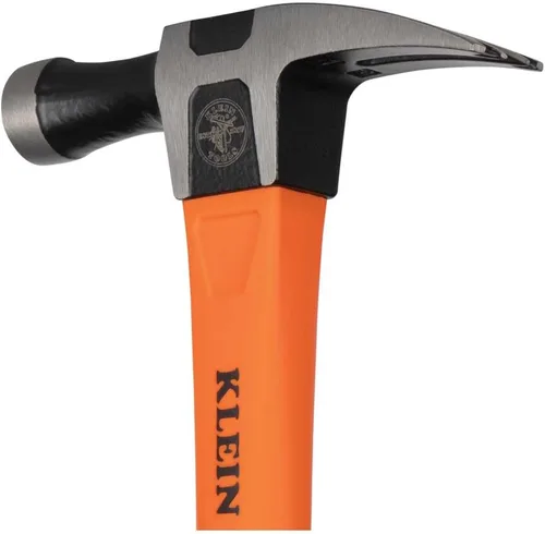 Vista 11 de Klein Tools H80718 Martillo de garra recta con cabeza lisa, 18 onzas, mango de agarre antideslizante de fibra de vidrio con orificio de sujeción, 15