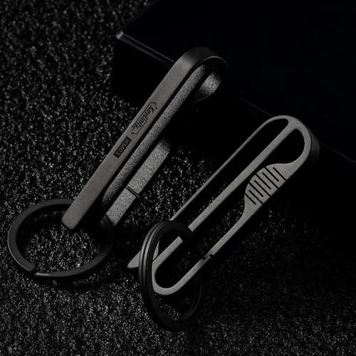 Vista 2 de KeyUnity KM03 Titanio Llavero Clip Cinturón Loop Llavero Titular con Llavero Desmontable para Cinturón de Servicio