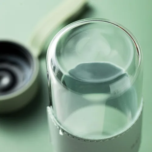 Vista 8 de Botella de Té de Vidrio de 16 oz Botella para Beber con Funda Antideslizante, e Infusor de Té de Acero Inoxidable, Tapa a Prueba de Fugas, Botella