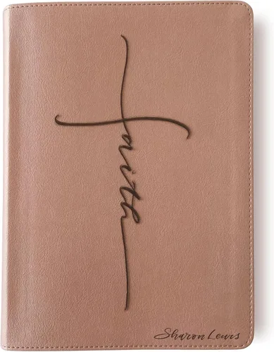 CSB, She Reads Truth Bible, oro rosa, con letras a mano y grabado, grabado de nombre personalizado disponible, regalo personalizado para cumpleaños,