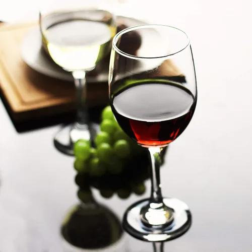 Vista 5 de LFLYCIAL Copa de vino tinto duradera de 15 onzas, juego de 4
