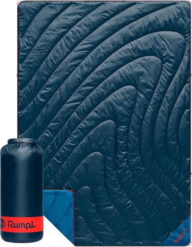 Vista 40 de Rumpl Manta Puffy Original - Manta de Camping Cálida y Resistente al Agua con Aislamiento Sintético 100% Reciclado, 52"x75", Original Puffy V2