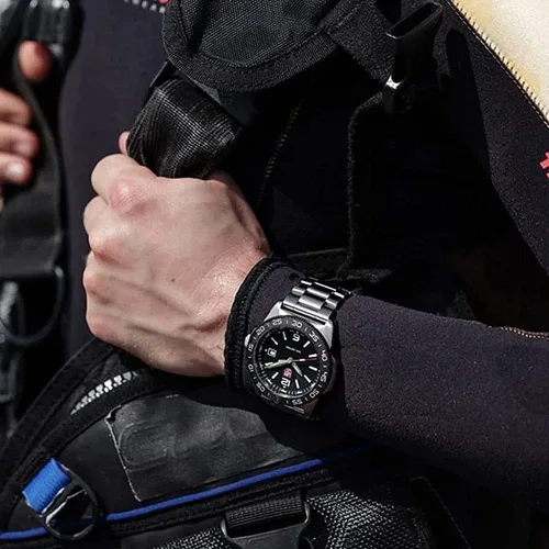 Vista 6 de Luminox Navy Seal Pacific Diver 3120 Series Plata Acero Inoxidable Banda Oyster Band Negro Dial Reloj analógico de cuarzo, plateado, Reloj