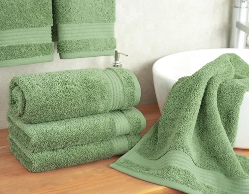 Vista 613 de Cotton Paradise 100% Cotton Turkish Washcloth Set for Bathroom, 4 Piece Soft Absorbent Small Hand Face Towels Wash Rags, Lilac
