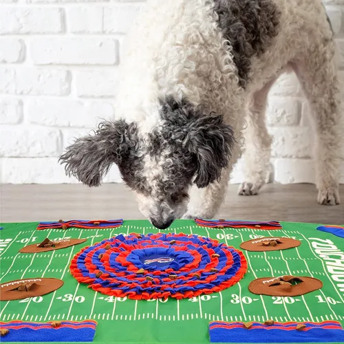 Vista 2 de NFL Buffalo Bills - Tapete para olfatear perros – Comedero lento interactivo para mascotas, diseño de campo de fútbol, juguete de rompecabezas
