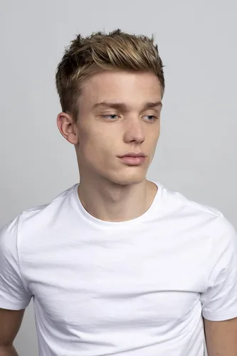 Vista 2 de R+Co HYPERLINK Fiber Stretch Pomade – Hair Styling Pomade for Hold & Flexibility, Adds Texture & Definition, All Hair Types