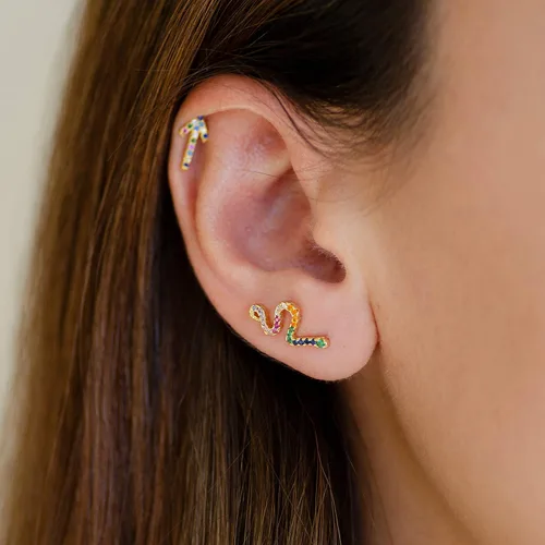 Vista 2 de LAVLA Pendientes de serpiente chapados en oro de 18 quilates con circonita cúbica para mujer y adolescente