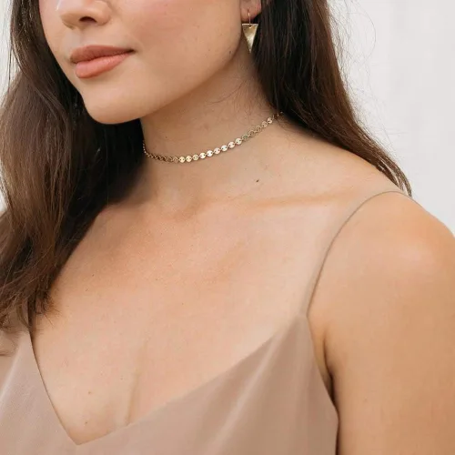 Vista 2 de Turandoss - Collar de oro, para mujer, chapado en oro de 14quilates, medallón hecho a mano, cadena de eslabones entrecruzados, collar ajustable