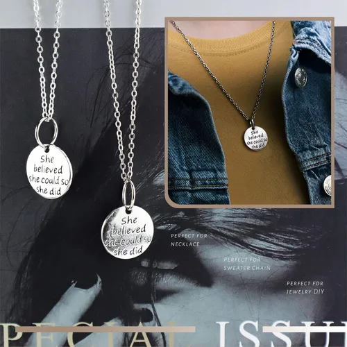 Vista 4 de JIALEEY 30 dijes de aleación con texto en inglés «She believed she could so she did» («She believed she could so she did») para manualidades