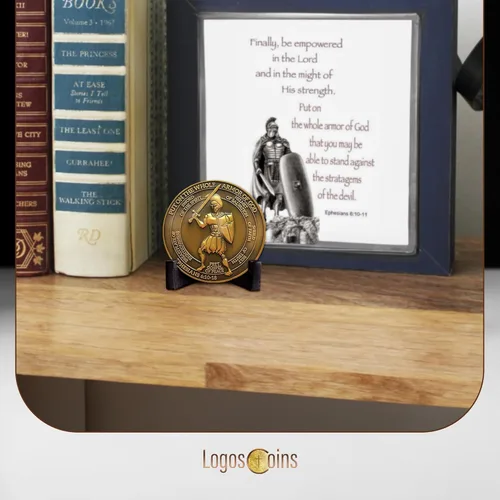 Vista 8 de 1 moneda de desafío de armadura de Dios, versículo bíblico de Efesios 6:10, moneda de desafío cristiano chapada en oro antiguo de 1.75 pulgadas