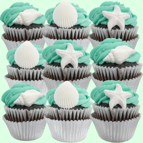 Vista 2 de Paquete de 24 decoraciones comestibles de conchas marinas blancas y estrellas de mar para decoración de pasteles, cupcakes, paletas con calcomanías