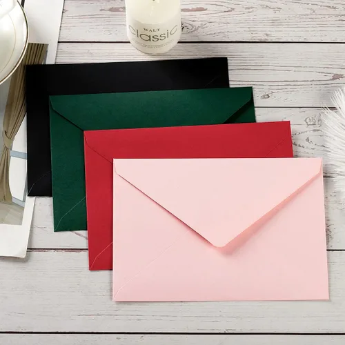 Vista 4 de Paquete de 50 sobres negros A7 de 5 x 7 pulgadas, sobres de invitación con solapa en V para tarjetas de 5 x 7, cumpleaños, bodas, graduaciones