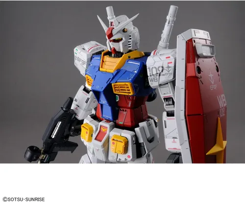 Vista 4 de Bandai Hobby - Mobile Suit Gundam - RX-78-2 Gundam PG Unleashed 1/60 Model Kit