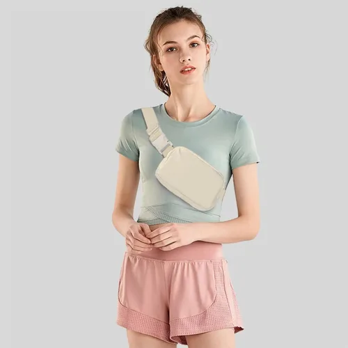 Vista 39 de Cangurera cruzada para mujer, mini bolsa para cinturón de 1 litro con correa ajustable de 32 a 51 pulgadas, bolsa de cintura pequeña para viajes