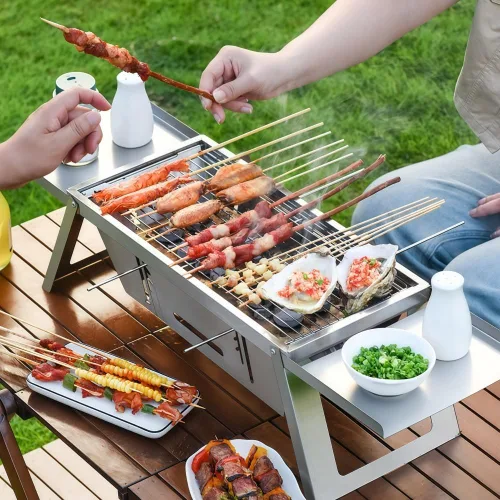 Vista 2 de Pequeña parrilla portátil de carbón: mini parrillas plegables de mesa para acampar, picnic en la playa, parrilla de barbacoa de acero inoxidable